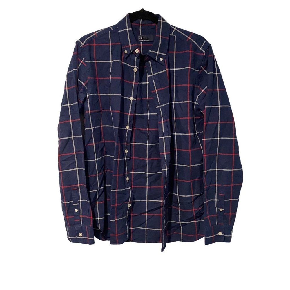 GAP size Medium mens button down modern oxford blue with red plaid stripes